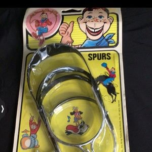 Howdy Doody Spurs with Badge 1987 Ja Ru #2318 New Toy in Sealed Package
